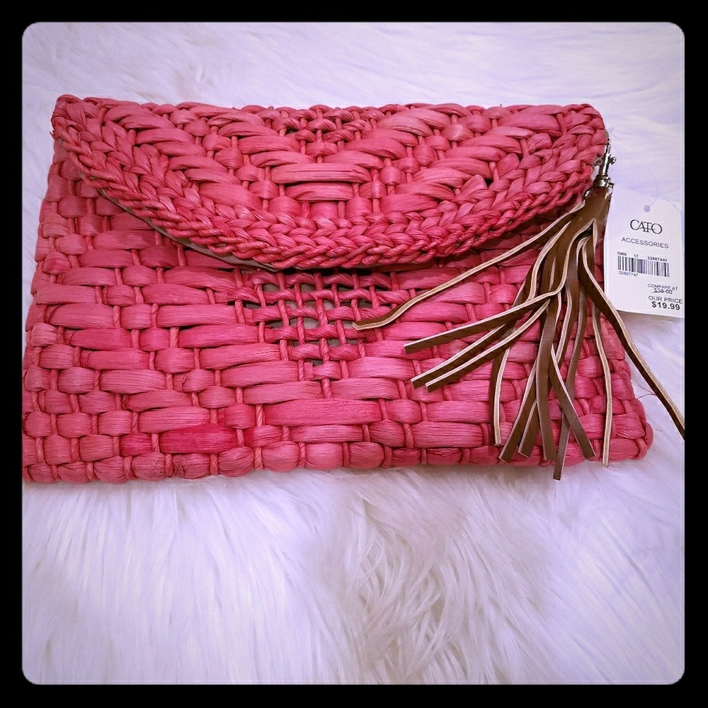 Straw clutch handbag